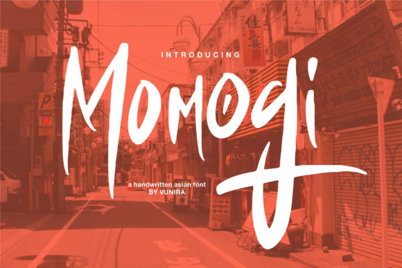 Momogi: A Warm Script Font for Clear Campaigns